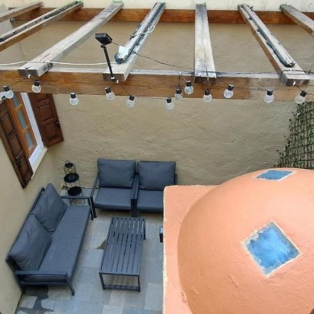 הוילה Rhodes City The Retreat In The Heart Of Old Town Rhodes מראה חיצוני תמונה