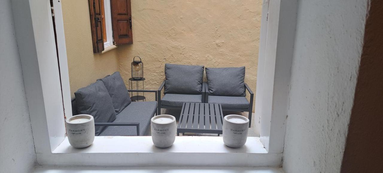 הוילה Rhodes City The Retreat In The Heart Of Old Town Rhodes מראה חיצוני תמונה